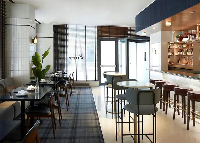 Hotel 55 Downtown Chicago