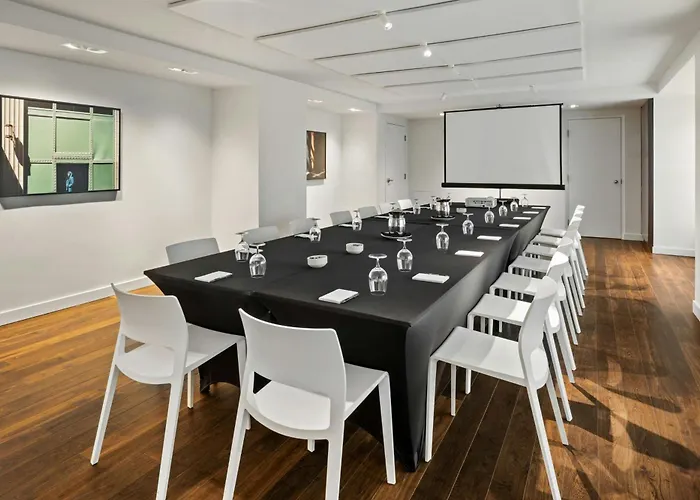 55 Downtown 4* Chicago